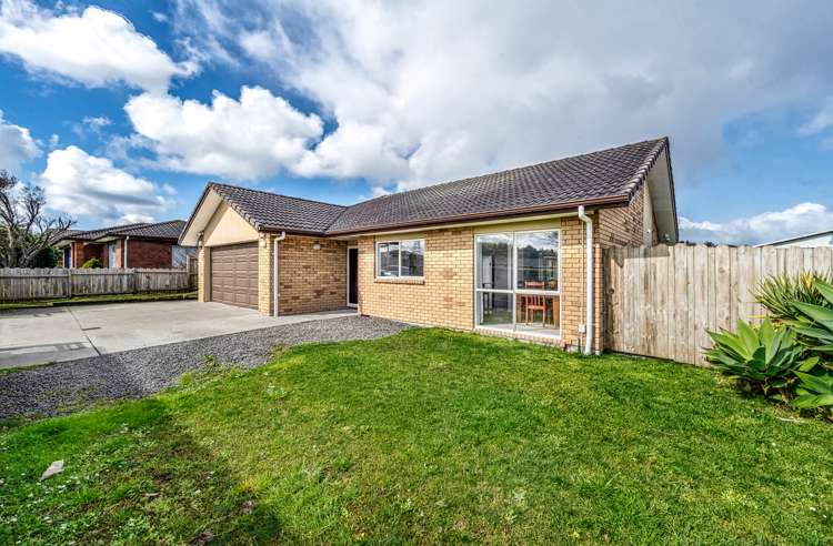 17 Carrick Glen Avenue Flat Bush_1