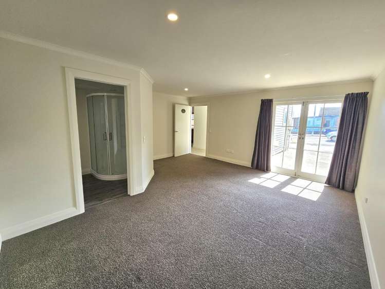 512 Devon Street East 2608_11