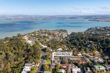5 Island Bay Road_1