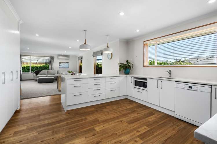 107 Kotuku Crescent Woolston_6