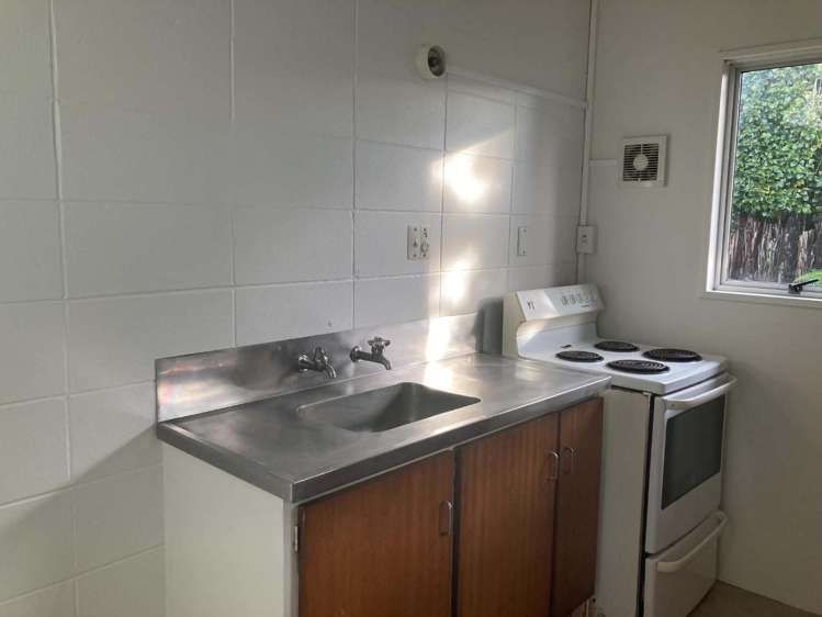 3/23 Elizabeth Street Victoria_2