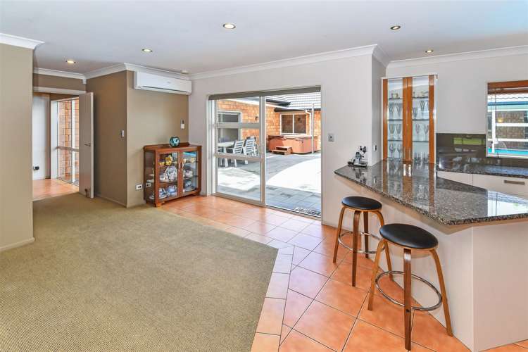 252 Logan Road Buckland_9