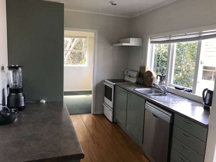 4 Hereford Street Te Atatu Peninsula_6