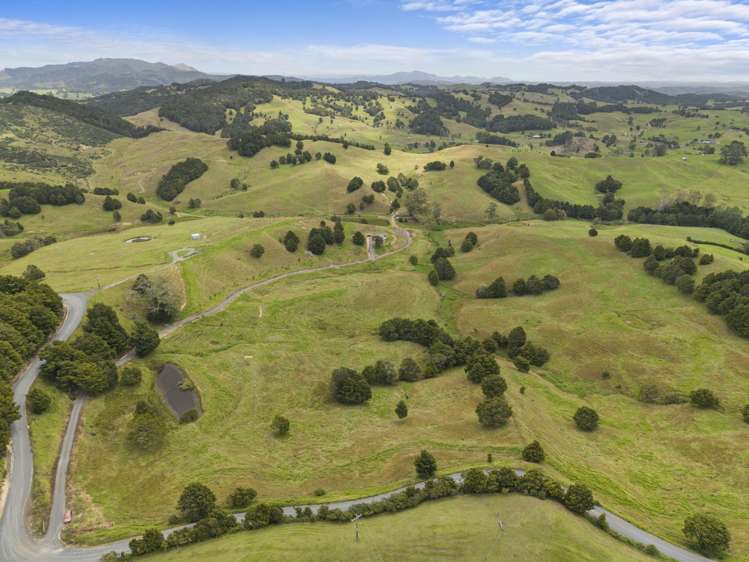 600 Crows Nest Road Hukerenui_13