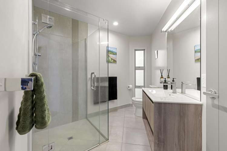 5C Sunshine Rise Raglan_17