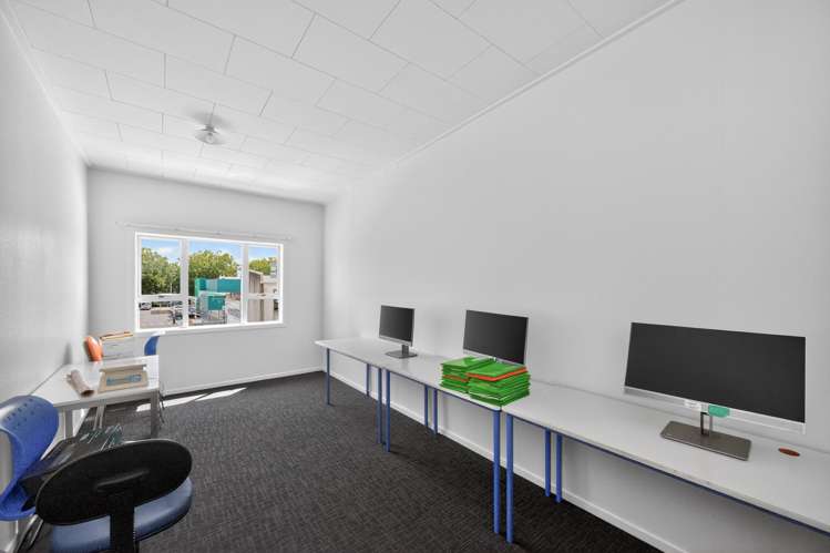 8-12 King Street Pukekohe_7