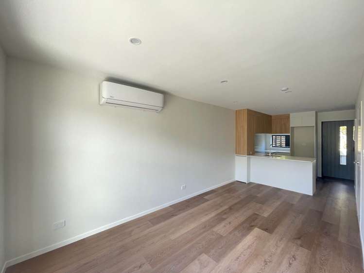 7 Selo Street Glen Eden_1