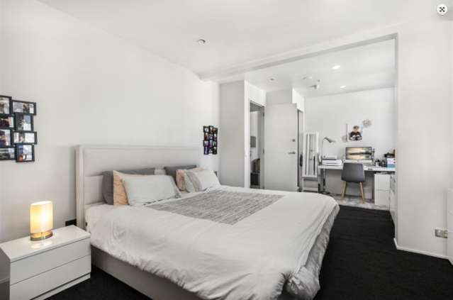 1506/18 Beach Road City Centre_4