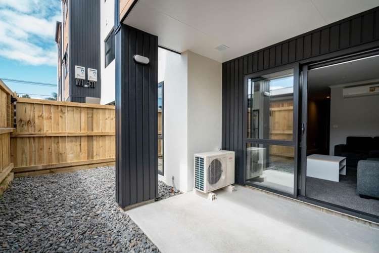 4a/2 Littler Place 1076_1