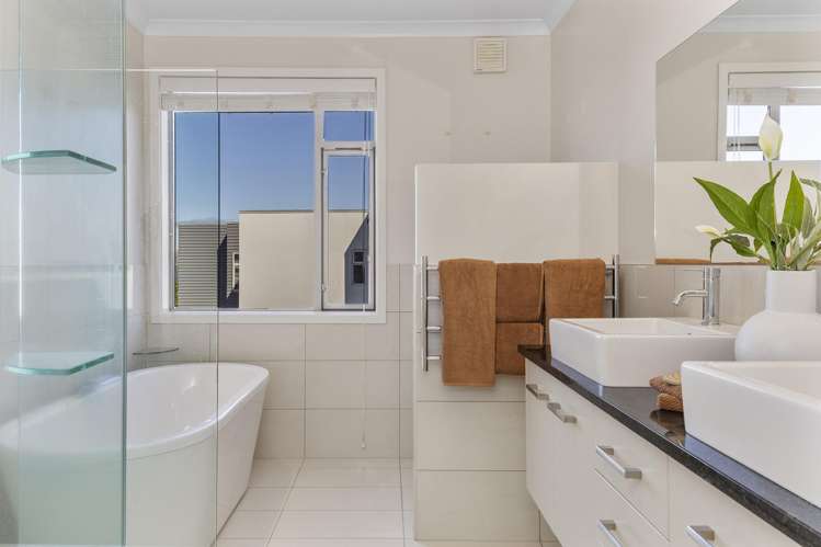 71 Ngauruhoe Street Hilltop_21