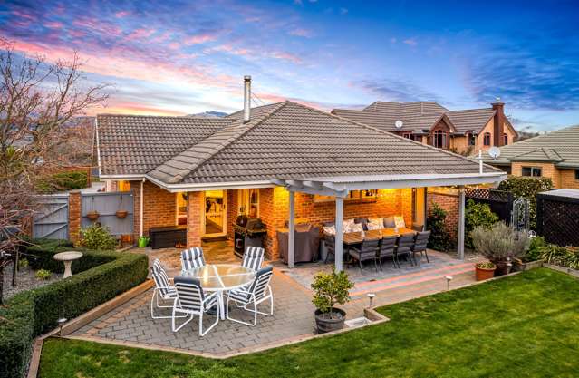 Great home - Super Location!