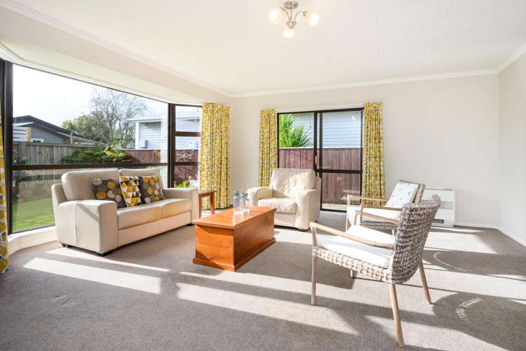 103 Warwick Street Feilding_2