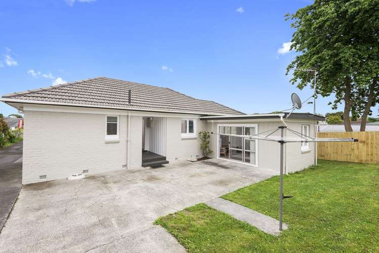 1/15 Jellicoe Road Manurewa_13