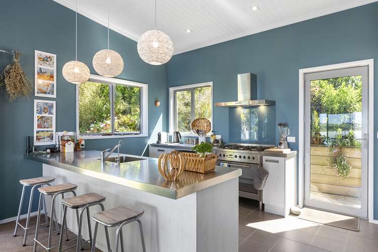 1353 Taieri Mouth Road Taieri Mouth_5