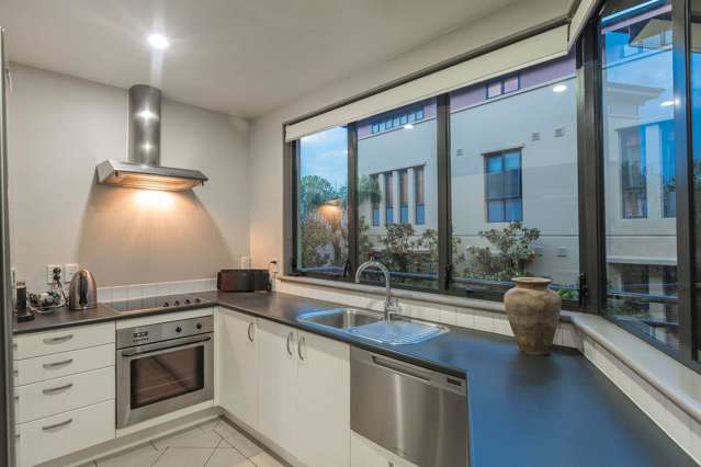 1C/1 Furneaux Way Remuera_3