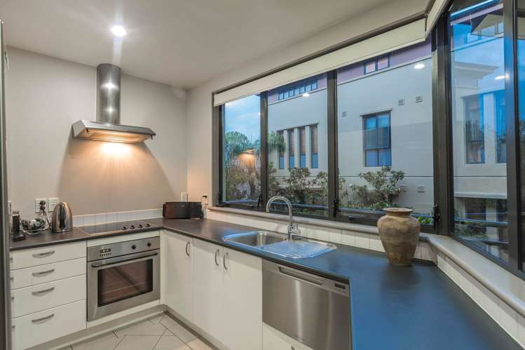 1C/1 Furneaux Way Remuera_3