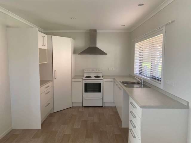 8j Jutland Road Pukekohe_1