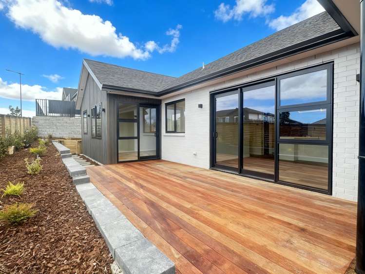 35 Tukutata Crescent_2