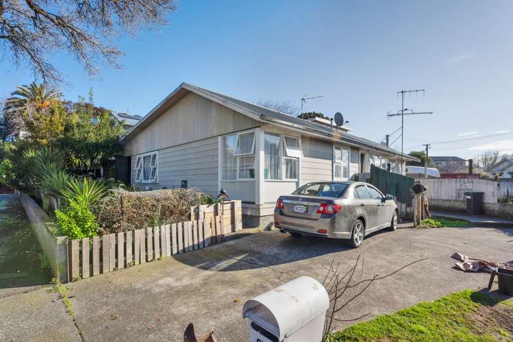 2 Tawa Street Gonville_24