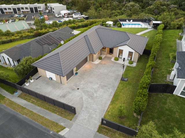 6 Tirohanga Crescent Stanmore Bay_1