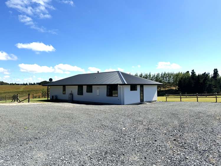 64 Cameron Road Balclutha_23