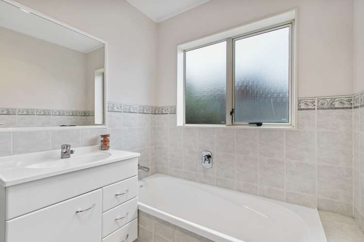 2 Edinburgh Avenue Rosehill_7