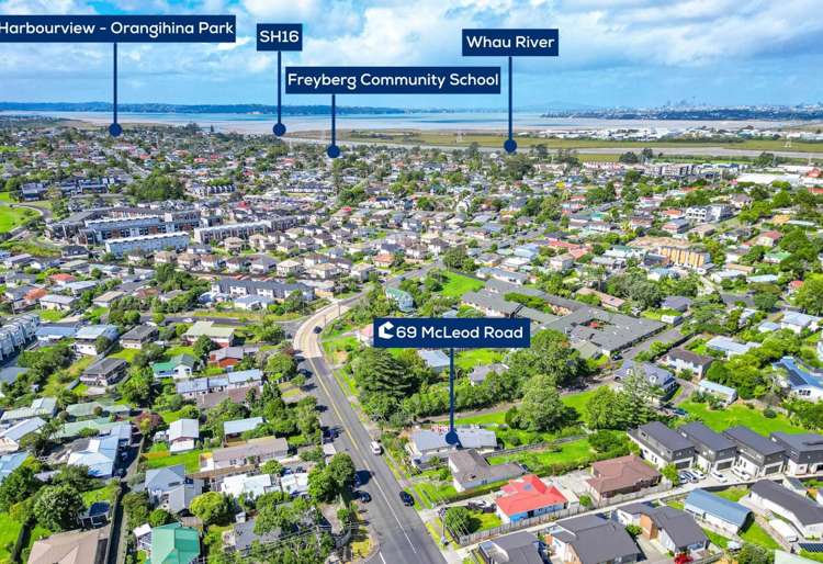 69 McLeod Road Te Atatu South_5