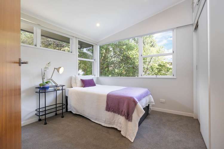 97 Daffodil Street Titirangi_15