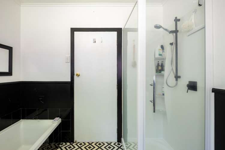 5f Bromley Place Westown_14