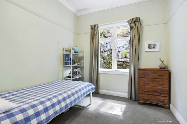 54c Severn Street Island Bay_10