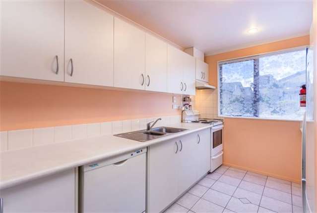 2e Reid Road New Lynn_4