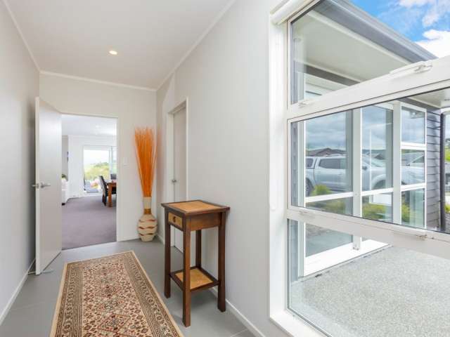 12 Laly Haddon Place Matakana_3