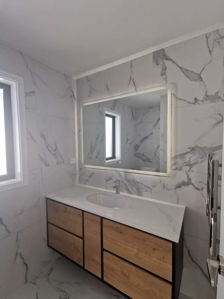 13E Windermere Crescent Blockhouse Bay_8