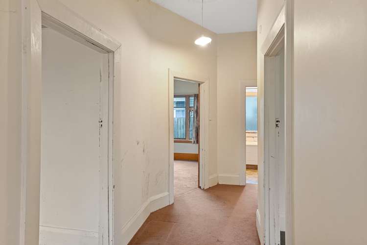 3 Defoe Place Waltham_16