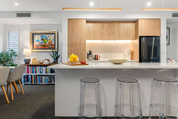 4/6 Makara Road Karori_6