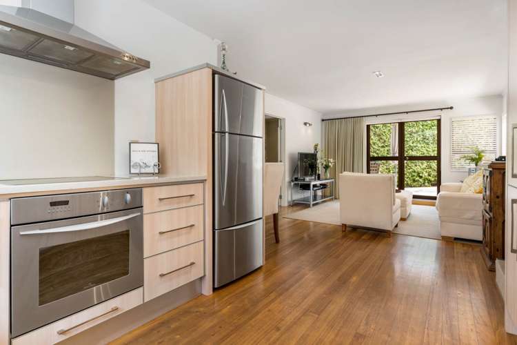 2/14 Pine Ridge Terrace Hauraki_6