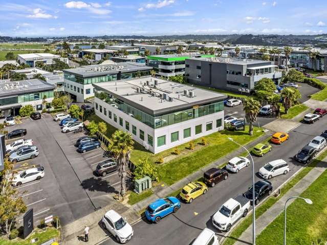 162 sqm Modern Office