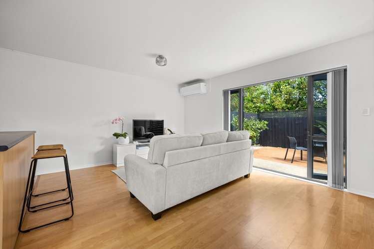 5M Dryden Place Mount Wellington_5