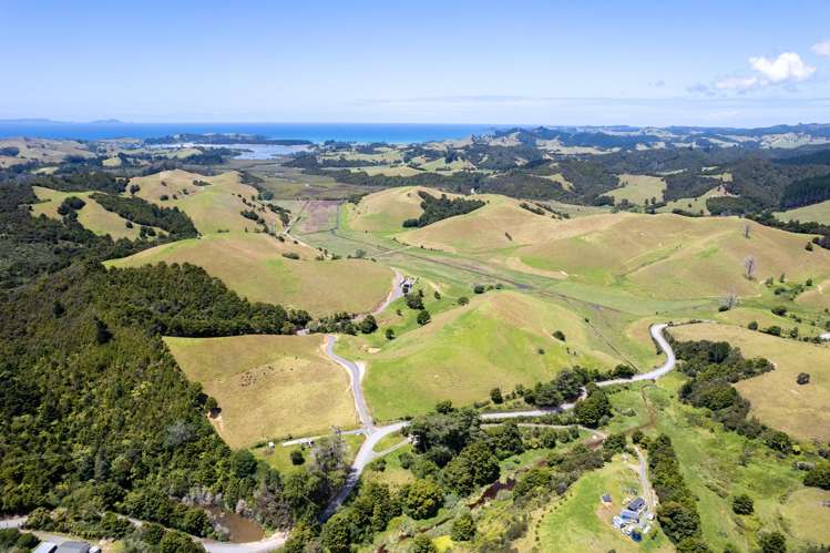 538 Hailes Road Whananaki_6