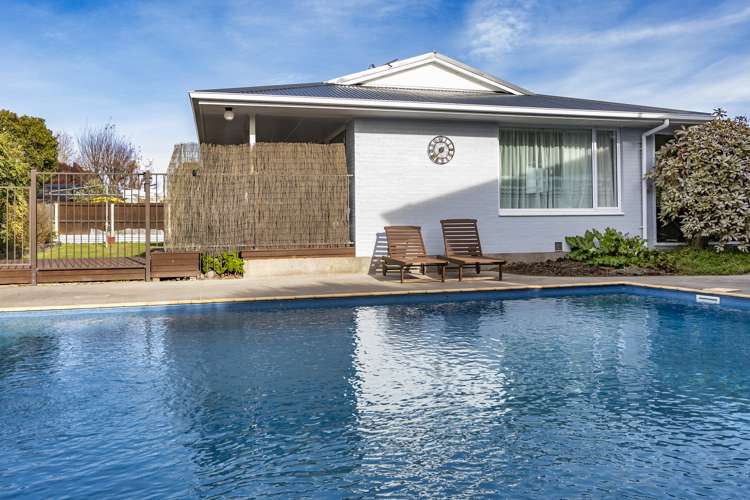 17 Hillcrest Place Avonhead_25