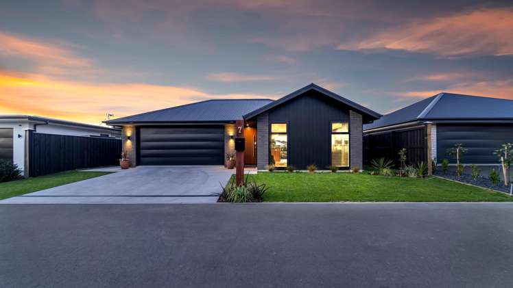 7 Stowe Lane_0