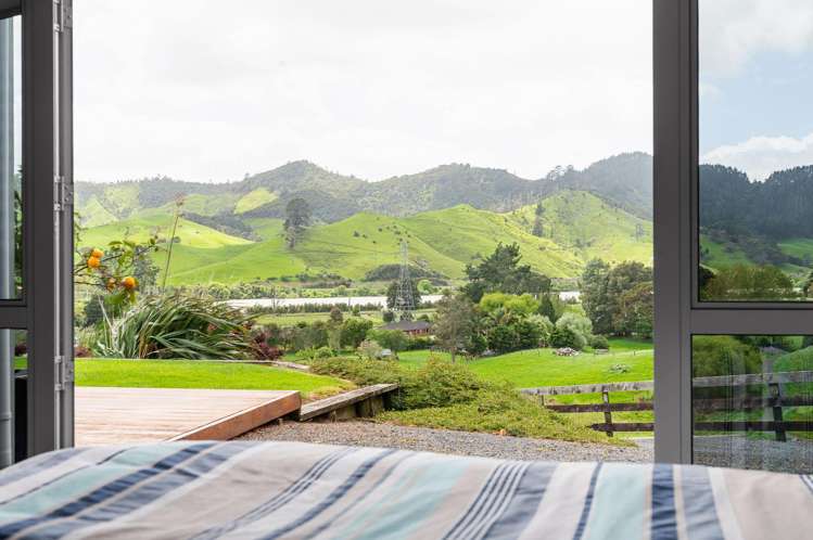 39 Parker Road Huntly_17