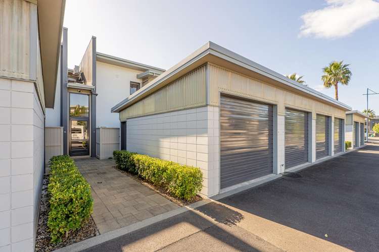 11/73 South Highway Whitianga_11