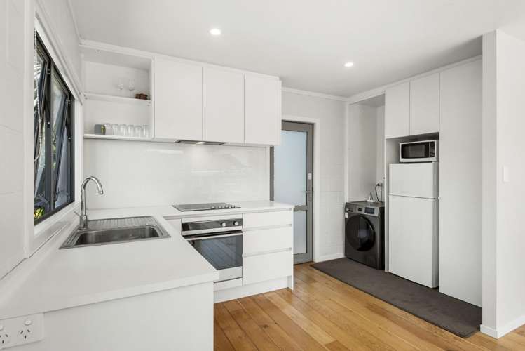 1/22 Don Croot Street Western Springs_9