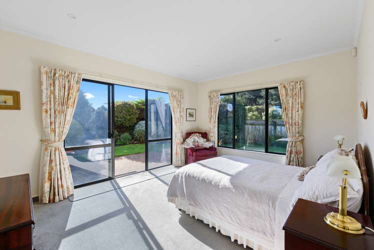 14 Harry Shaw Way Raumati South_9