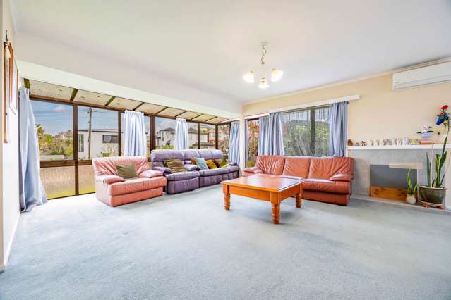 2/1 Meadowvale Avenue Forrest Hill_2