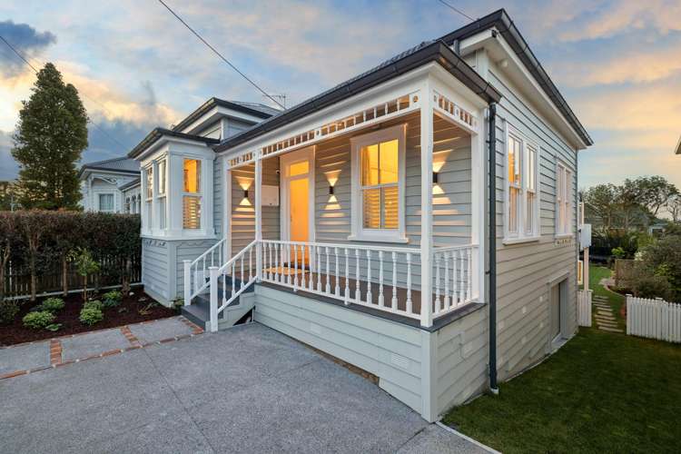 112 Calliope Road_1