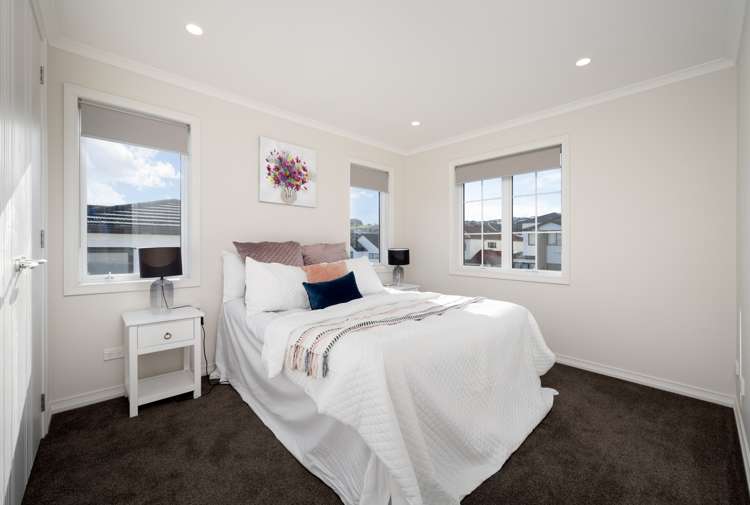 7 Veneta Close Flat Bush_17