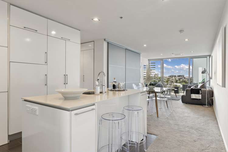 2a/14 Exmouth Street Eden Terrace_9