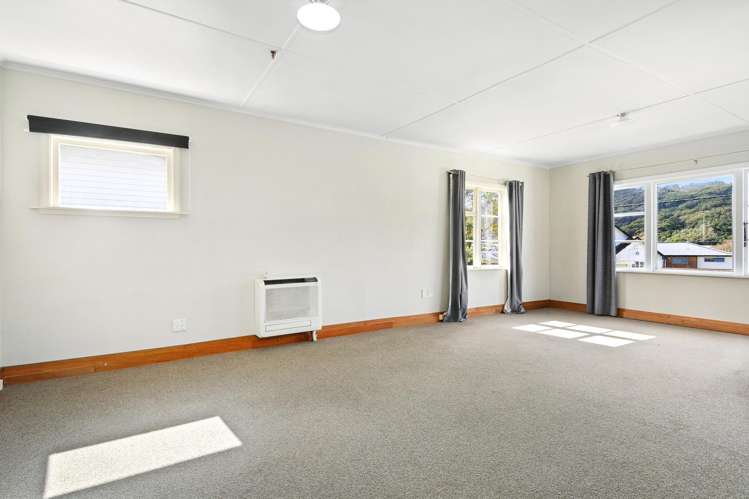 12 Bledisloe Crescent Wainuiomata_10